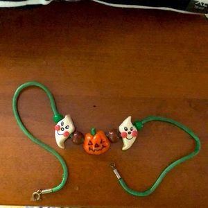 Vintage Halloween Necklace 🎃